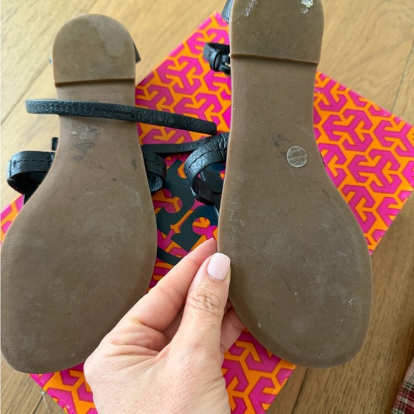 Tory Burch Black Leather Logo Thong Sandals with Ankle Strap - Picture 3 of 6